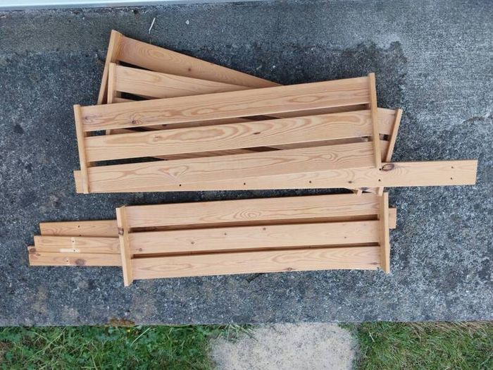 pine shelves