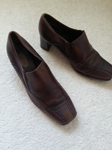 Jane Leather Shoes