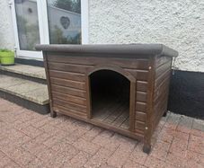Wooden Dog Kennel