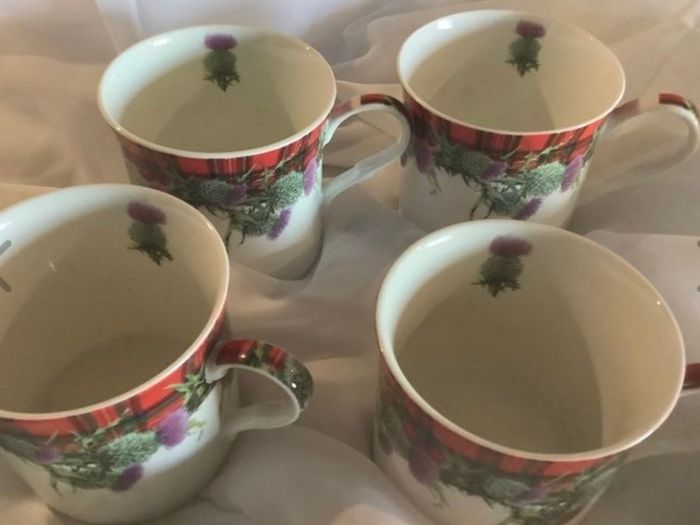 4 Fine China Thistle Tartan Mugs