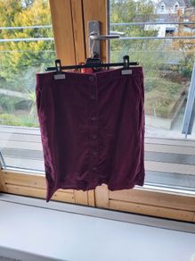 GAP Burgundy Corduroy Buttoned Skirt Sz Large UK 14