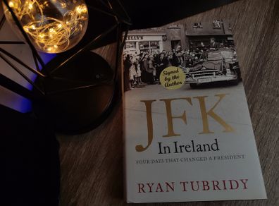 JFK in Ireland ! Four Days That Changed A President ! HAND SIGNED by Ryan Tubridy ! Hardcoer ! 2010 ! by Collins ! AUTOGRAPH ! Irish Interest !