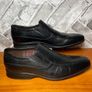 NWOB Clarks Gadwell Stride Mens Black Leather Slip-On Loafers UK10 Image 2