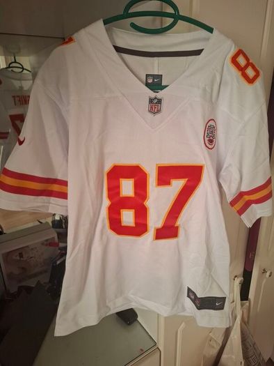 Custom Taylor Swift / Travis Kelce Kansas City Chiefs Jersey - Women's Small/meduim