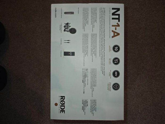 RODE NT1-A Studio Package + WS2 Foam Filter
