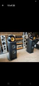 Legendary World renowned BOWERS and Wilkins 802 Diamond World Class Speakers Pristine condition in the original boxes and packaging