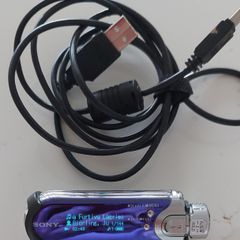 Sony Walkman NW-A608 Portable Audio Player 2GB rechargeable with clip