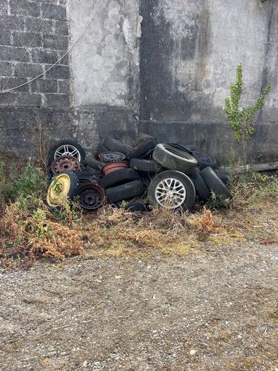 Tyres  - Free to take
