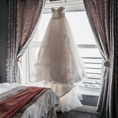 High Quality French Lace Ivory Wedding Dress