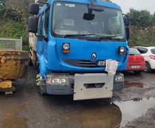 Renault Crew Cab