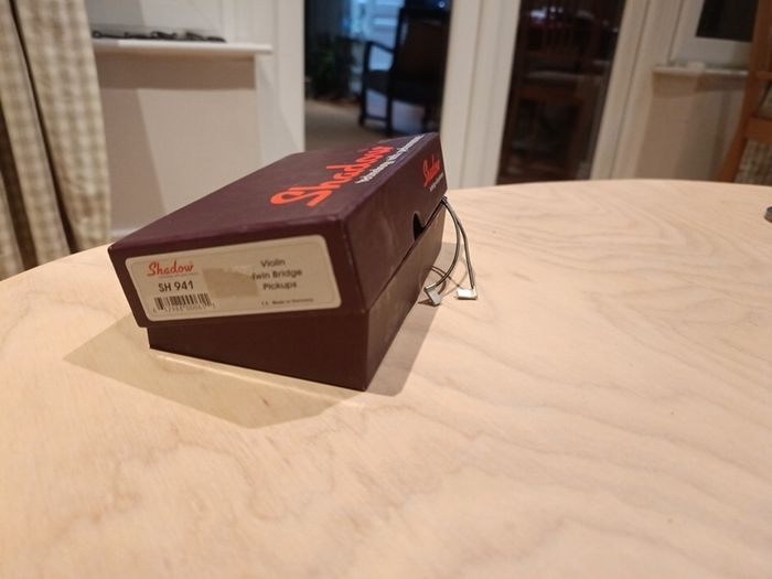 Shadow 941 violin bridge pickup.