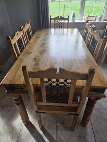 Oak table and 6 chairs