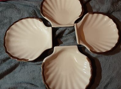 Emile henry  ceramic shell's (france )