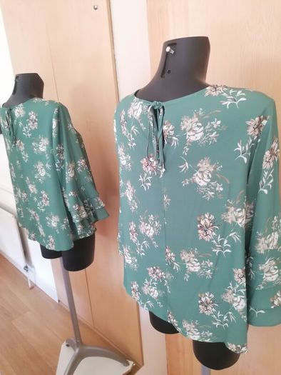 Women's Blouse NWOT SIZE 14