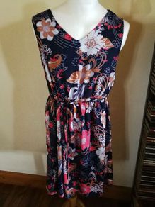 yours Size 18 dress navy and flowers