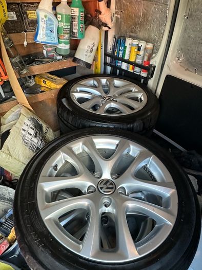 17 inch Genuine VW Donnington Scirroco Alloys