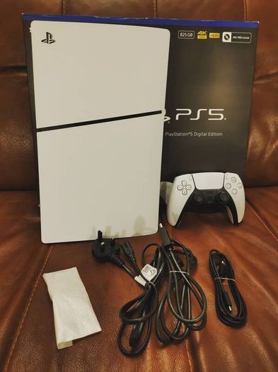 playstation 5 slim digital like new