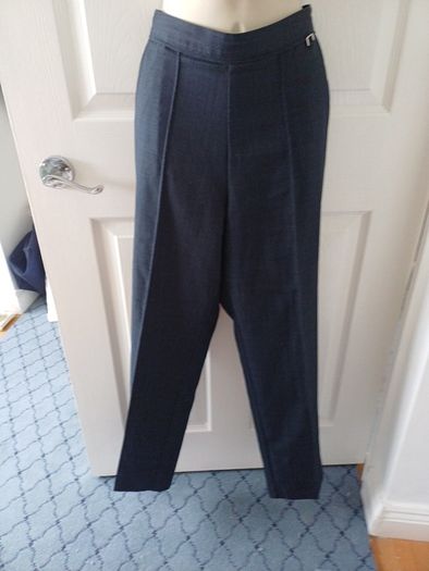 M & S Classic Navy Trousers in Size 10