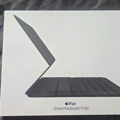 BRAND NEW SEALED Apple iPad Pro 12.9" Smart Keyboard Folio UK