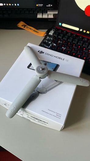 DJI osmo mobile SE Gimbal