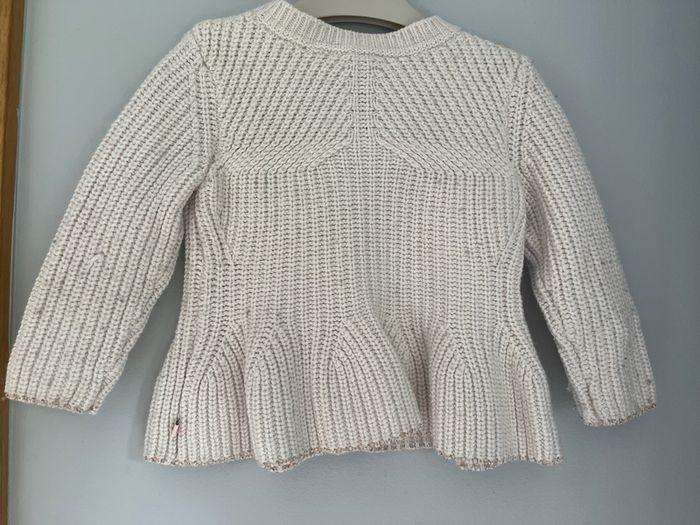Ted Baker Baby chunky knit blush cardigan with flared peplum waistline & metallic trim and rose gold heart buttons  Sz 6-12 mths EUC