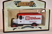 LLedo Diecast Model of Days Gone 1931 Morris Van Wilson