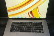 MacBook Pro 16 2019 i7/16GB/512SSD/353c