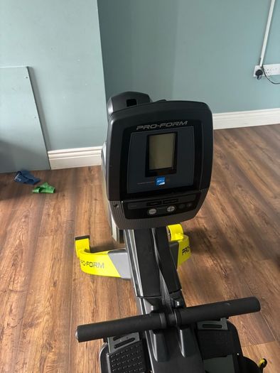 Pro form rowing machine