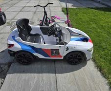 Rollplay BMW M8 GTE Racing 12V RC car