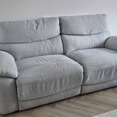 Electric reclining sofa