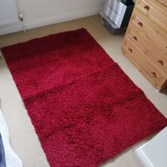 Red rug