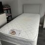 single bed Image 2