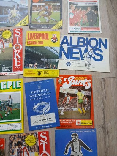 football program lot all Liverpool fc related