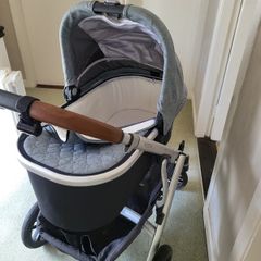 Uppa Baby Vista Travel System Buggy + Accesories