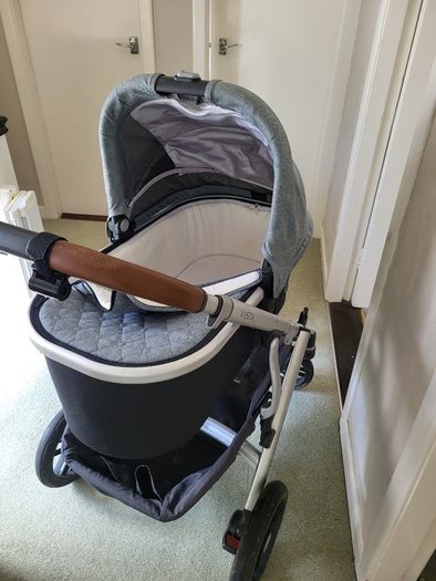 Uppa Baby Vista Travel System Buggy + Accesories