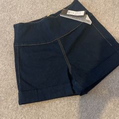 Brand new with tags on: Ladies denim high waist shorts - small