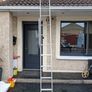 Three piece extendable ladder Image 3