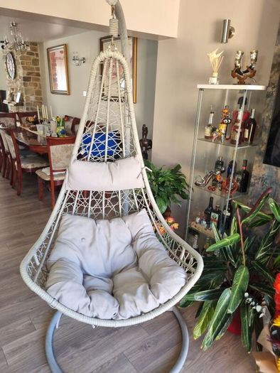 Egg swing chair