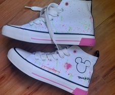 girl's Disney high tops