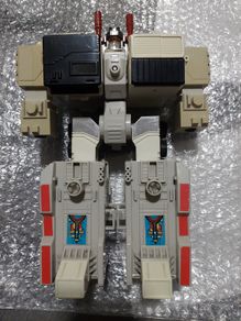 Transformer G1  Metroplex