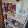 Rainbow High Doll House Image 3