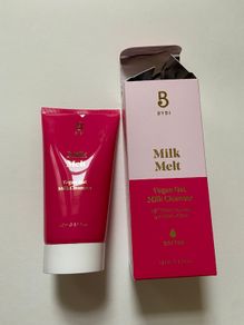 Bybi milk melt vegan oat milk cleanser 150 ml