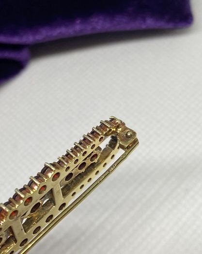An  Amazing 14Ct Solid Gold Garnet Brooch, A heavy 7.2 grams