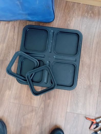bait table