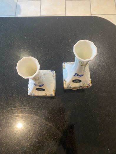 aynsley  cottage garden vase seven euro each