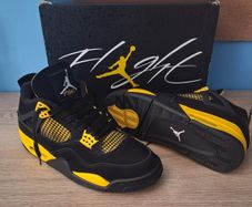 Air Jordan 4 Yellow Thunders