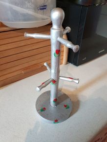 Hand painted mug tree
