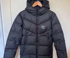 Nike Air Max Bomber Jacket for Men, size XS
