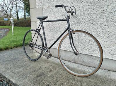 Vintage Bike From The 1980's - This Bicycle will take you back to the future - Retro Collectable