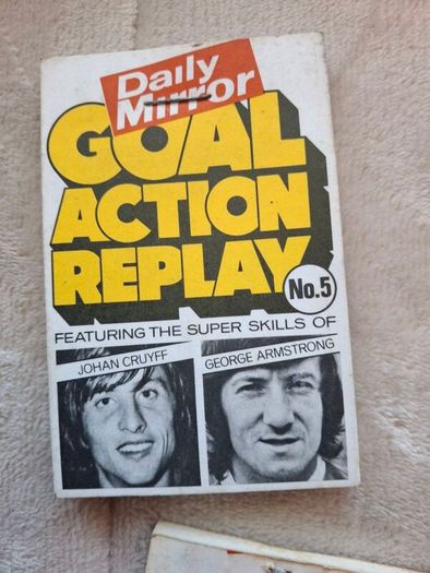 Vintage  1970's Daily Mirror Soccer Goal Action Replay Flip  Books Rare !  Flip The Pages And Watch A Goal Replay From The 1970's
